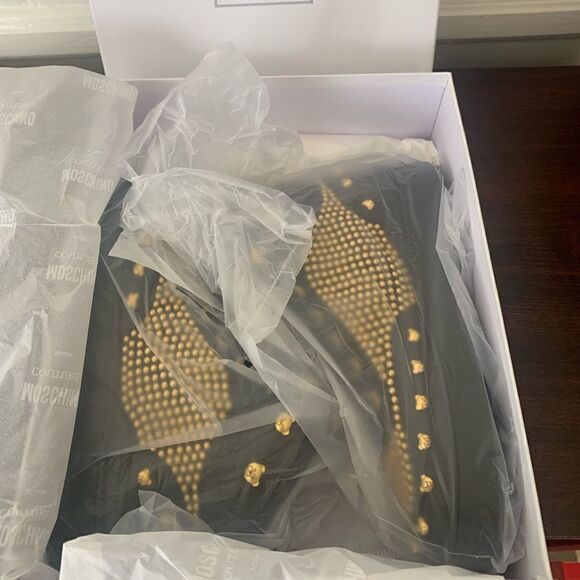 Moschino studded lace up leather up and lining sneaker size 7 and 8 new in box - Picture 9 of 14